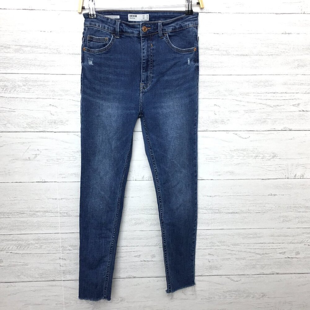 Bershka Denim Women's Jeans Super High Rise Crop Distressed 26 x 25 READ DESC.